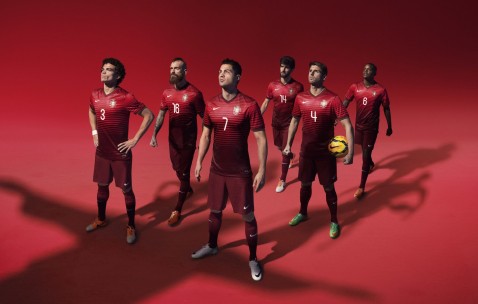 开云体育-北非雄鹰绝境展翅，卡塞米罗一锤定音—阿尔及利亚末节奇迹逆转卡塔尔纪实