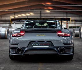 开云体育官网-世界排名争夺战焦点战，罗马险胜AC米兰，意甲格局再起波澜