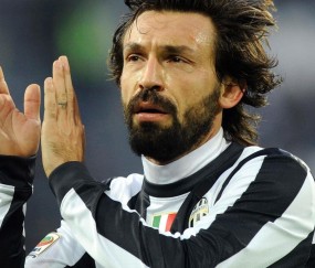 开云官网-纽约新王登基，布克单骑救主，尼克斯连续得分压制篮网