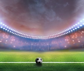 开云体育直播-莱奥爆发定乾坤，曼联争冠战险胜南美巴拉圭式铁桶阵