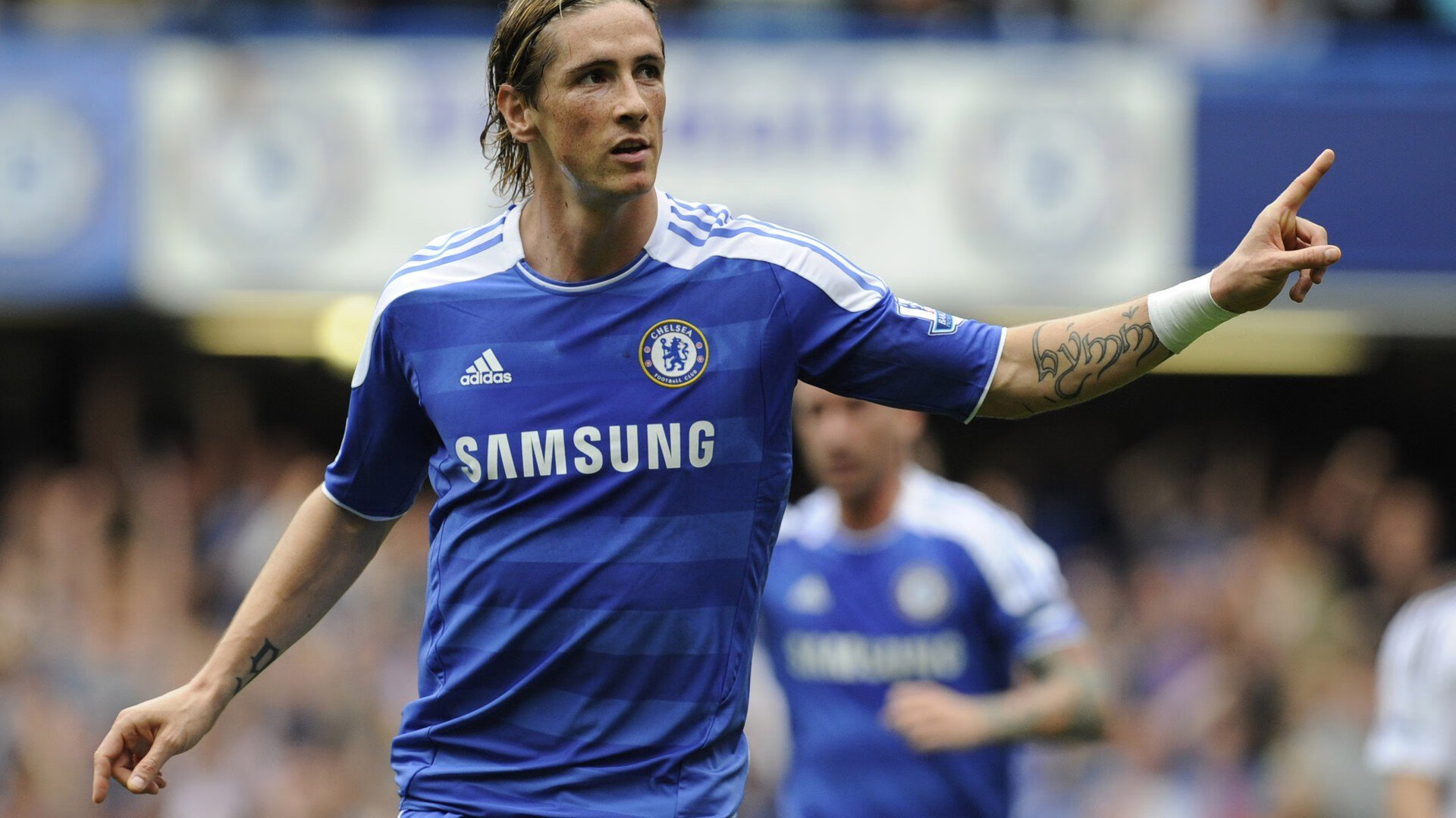 跨界主宰，从绿茵炮火到抢七神迹—论绝对舞台上的唯一性