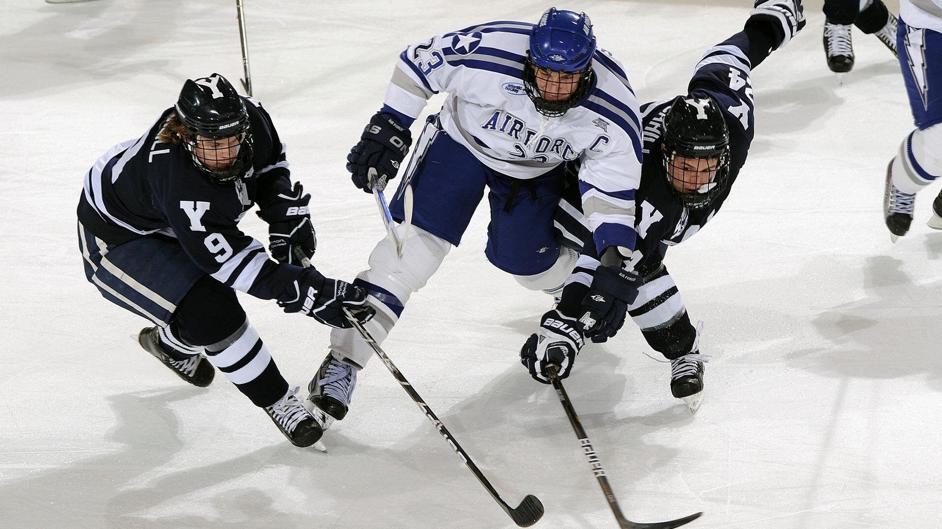 F1新赛季揭幕战之夜，萨卡比赛走势一手掌控
